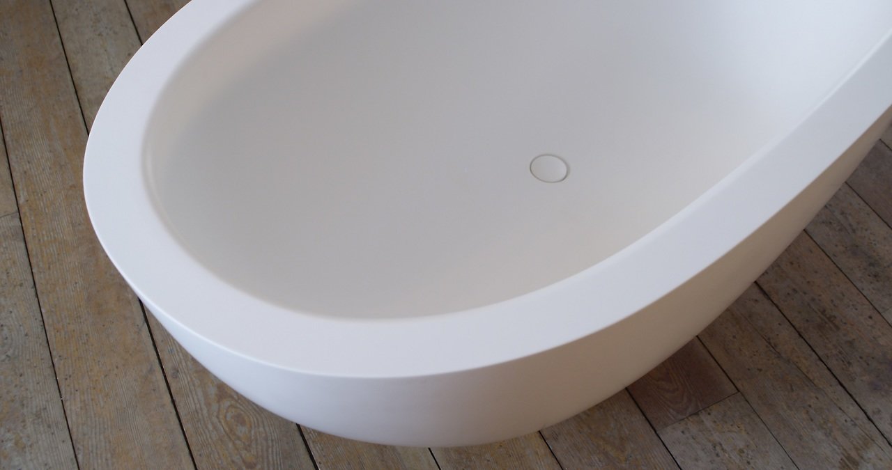 Aquatica Karolina 2 70.75" Matte White Freestanding Solid Surface Bathtub