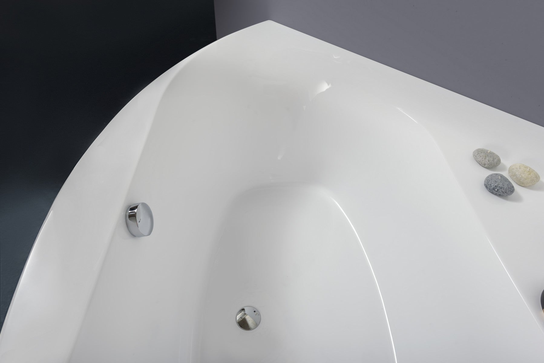 Aquatica Olivia-B White Small Acrylic Corner Freestanding Soaking Bathtub